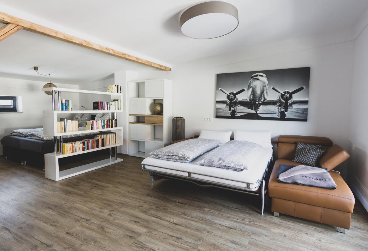 Modernes Loft Vor Den Toren Des Chiemgaus Tacherting Екстериор снимка