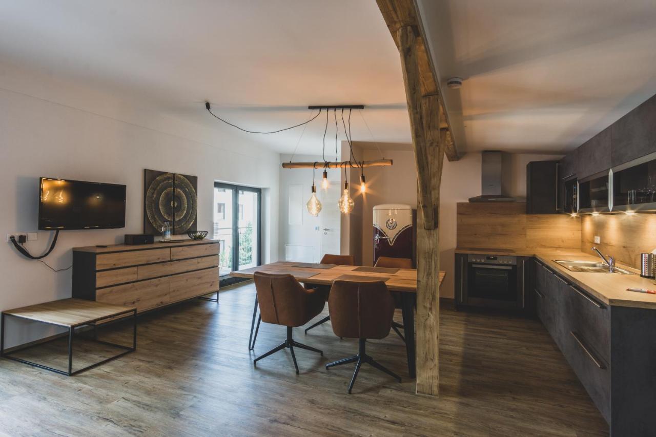 Modernes Loft Vor Den Toren Des Chiemgaus Tacherting Екстериор снимка