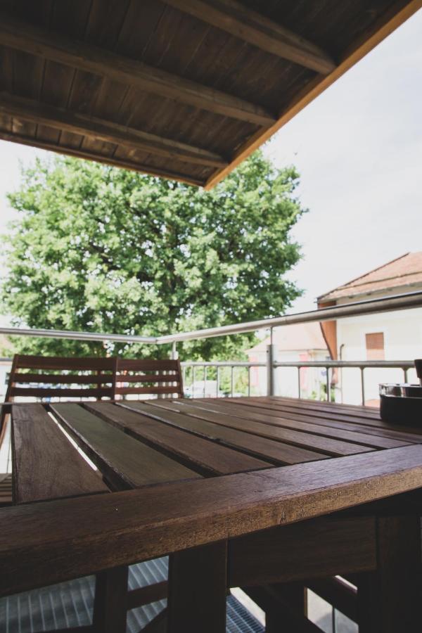 Modernes Loft Vor Den Toren Des Chiemgaus Tacherting Екстериор снимка