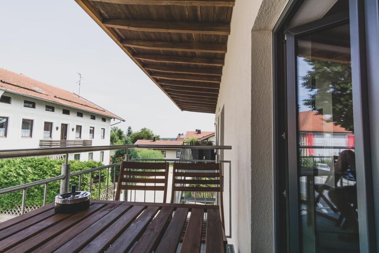 Modernes Loft Vor Den Toren Des Chiemgaus Tacherting Екстериор снимка